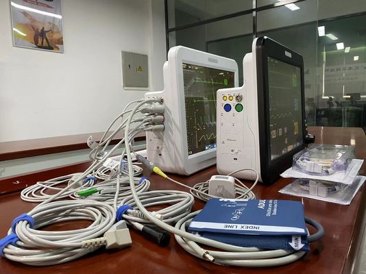 Modularer Patientenmonitor mit 1024x768 Auflösung