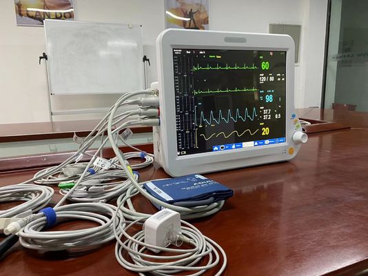 Kinder-Neugeborenen-Portable Vital Machine 15 Zoll für Intensivstation Herz