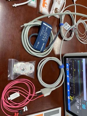 12.1 Zoll Modular Neugeborenen-Patienten-Monitor mit 3 Leads EKG NIBP SPO2 Standard