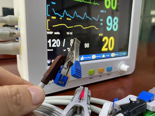 Multi Parameter-Veterinärmonitor 8,4 Zoll TFT LCDs mit Temp EtCO2 ECG SPO2 NIBP